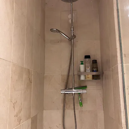 アパート Golf - Pintores エステポナ